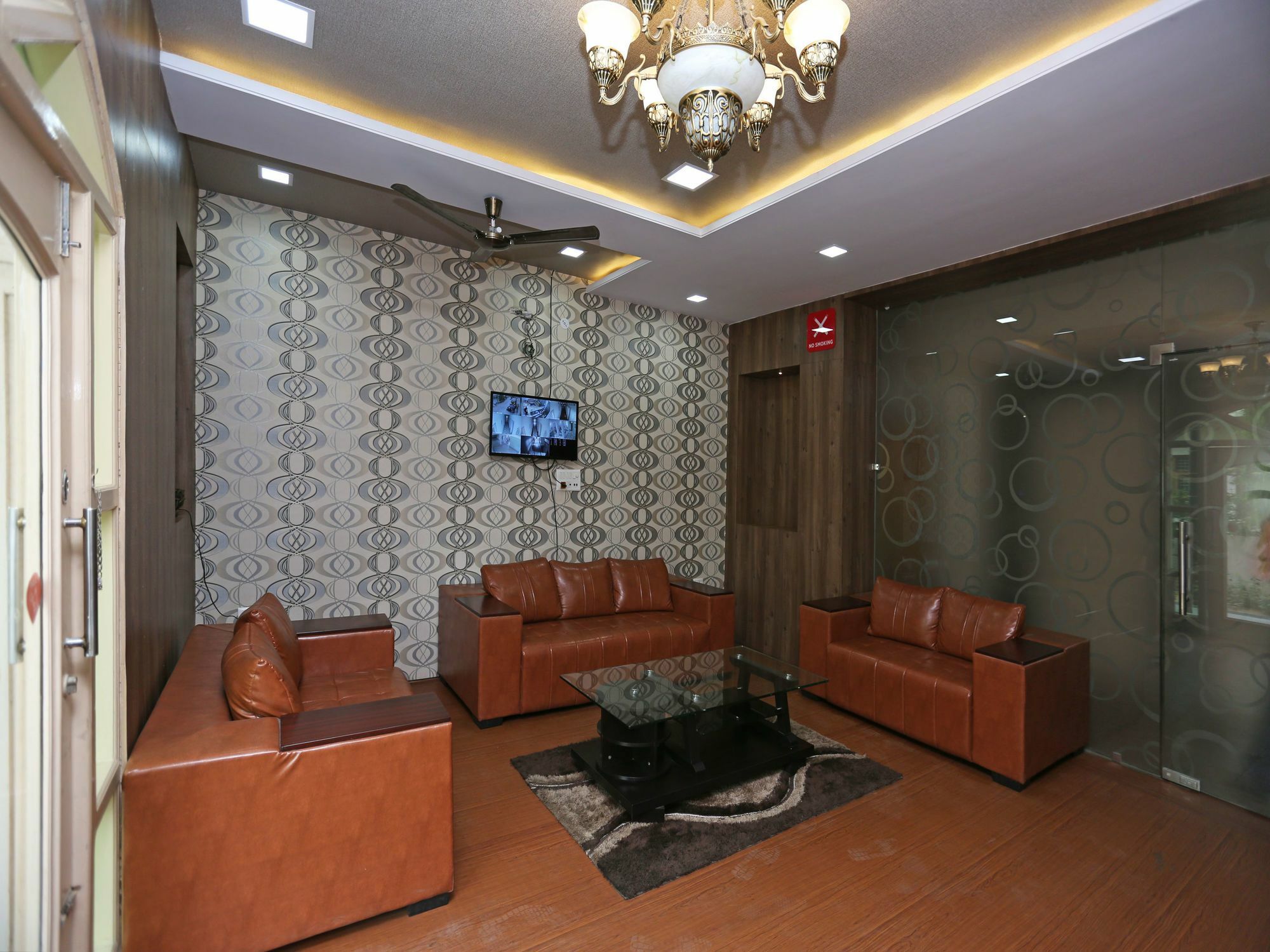 Oyo 8051 Hotel Don Jon Jaipur Exteriör bild